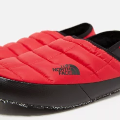 Mens The North Face Traction V Mules -Sandals & Slides Shop hp 560116 d scaled