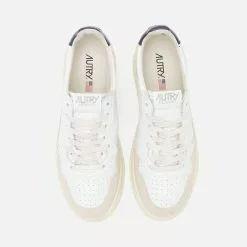 Mens Autry Medalist Low -Sandals & Slides Shop hp 624290 f scaled